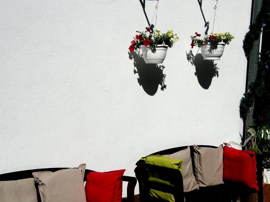 Hotel Garni Gaestehaus Karin Sankt Stefan im Lavanttal ภายนอก รูปภาพ