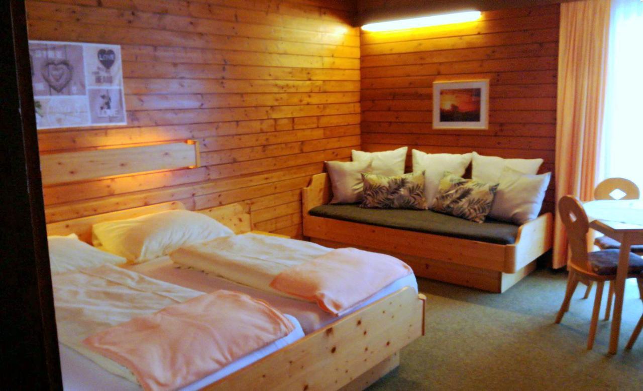 Hotel Garni Gaestehaus Karin Sankt Stefan im Lavanttal ภายนอก รูปภาพ